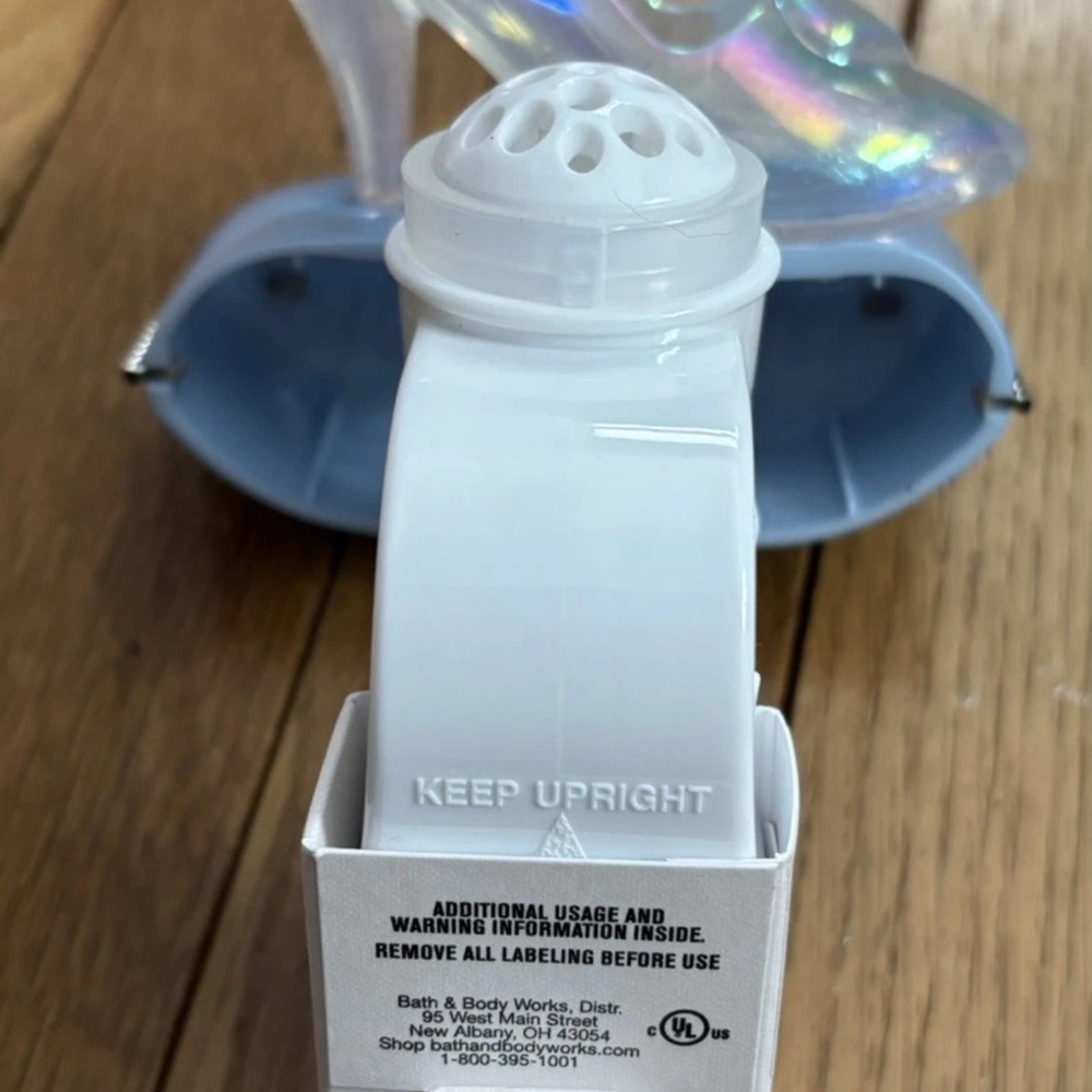 Bath and Body Cinderella Adjustable Wallflowers Scent Control Nightlight👸 - Picture 5 of 5